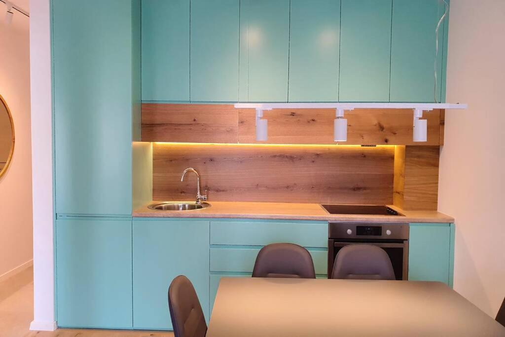 פרישטינה Luxury Green Apartment מראה חיצוני תמונה