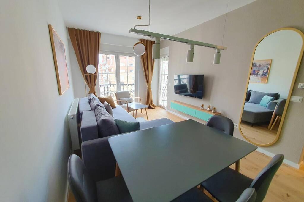 פרישטינה Luxury Green Apartment מראה חיצוני תמונה