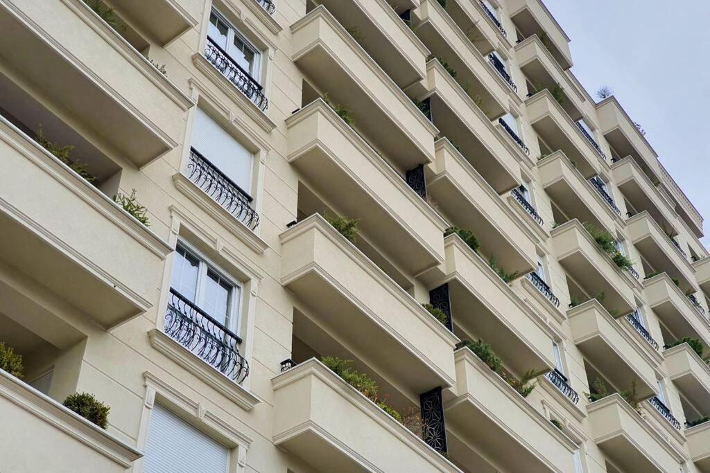 פרישטינה Luxury Green Apartment מראה חיצוני תמונה